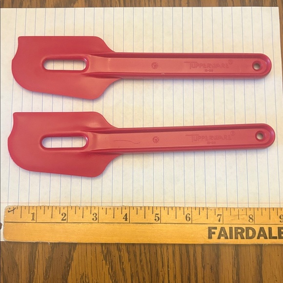 Tupperware Red Paddle Spatula -Set of 2 Brand New #13 - Picture 1 of 5